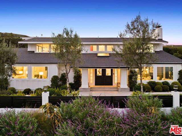 House for sale in Canoga Park, California