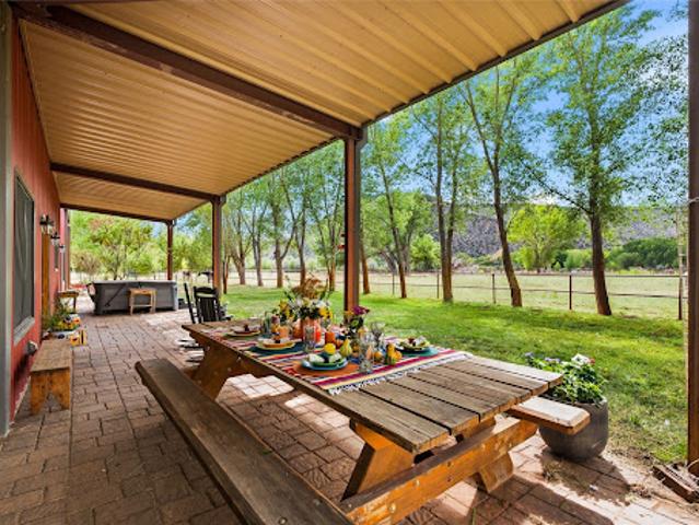 House for sale in Abiquiu, New Mexico
