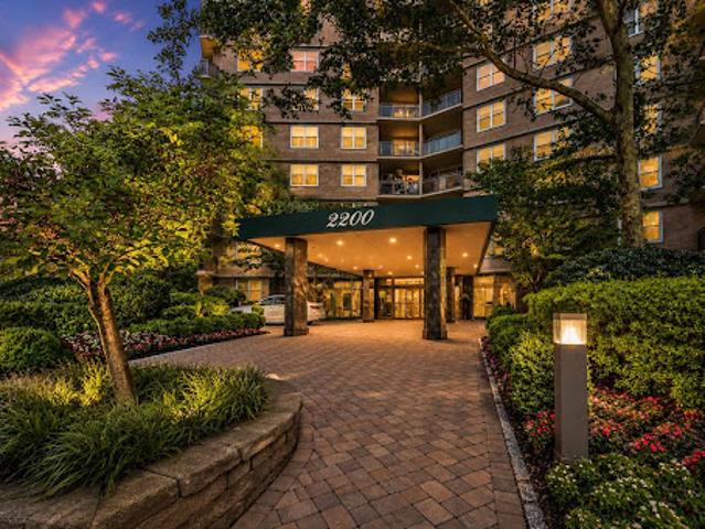 House for sale in Fort Lee, New Jersey