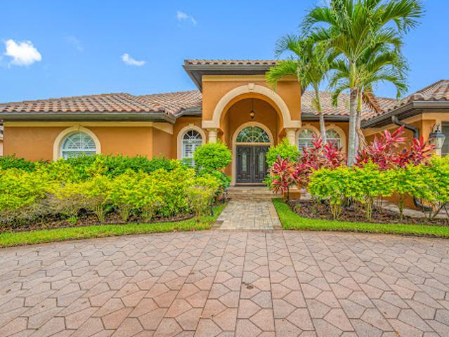 House for sale in Seminole, Florida