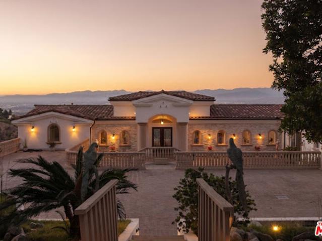 House for sale in Canoga Park, California