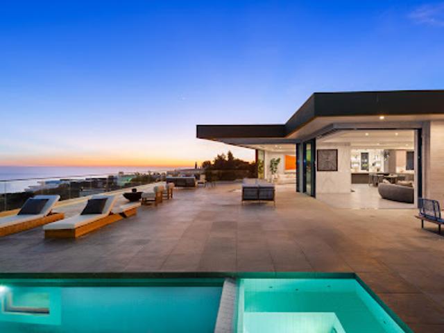 House for sale in Canoga Park, California