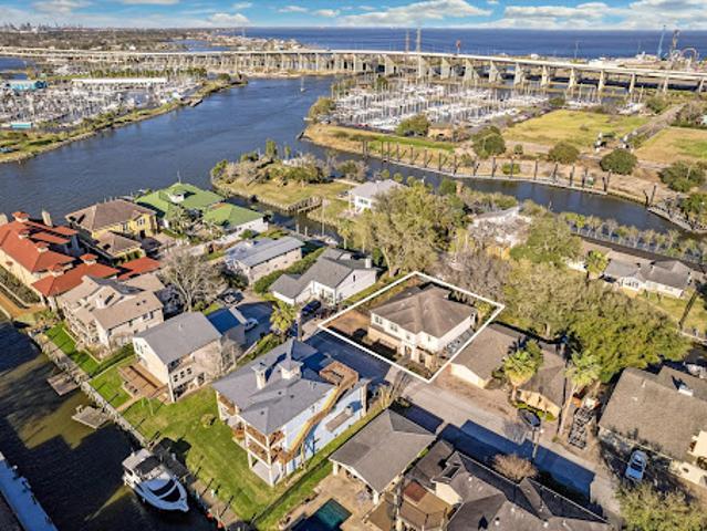 House for sale in Kemah, Texas