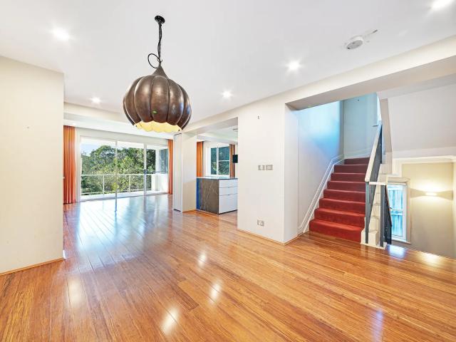 House for rent in Huntleys Cove, Sydney