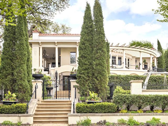 House for sale in Hennepin, Minnesota