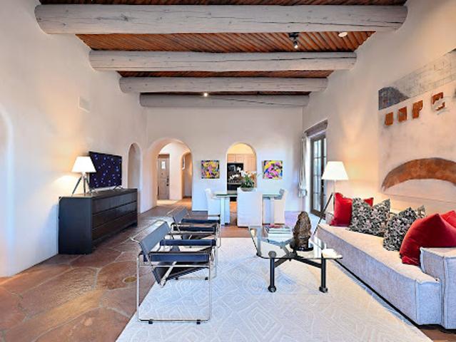 House for sale in Santa Fe, New Mexico