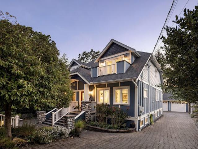 House for sale in Victoria, British Columbia