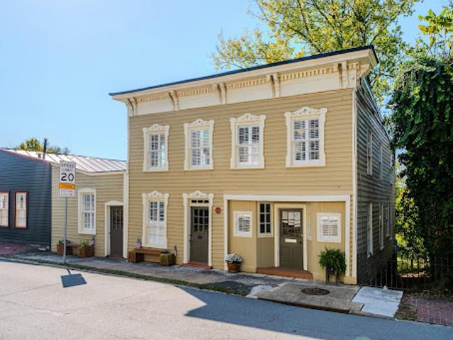 House for sale in Waterford, Loudoun County