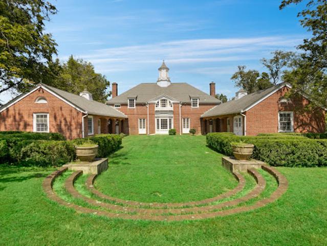 House for sale in Basking Ridge, New Jersey
