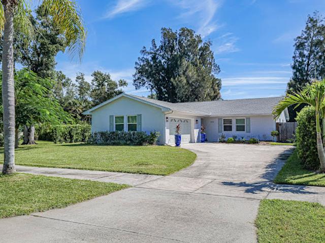 House for sale in Vero Beach, Indian River County