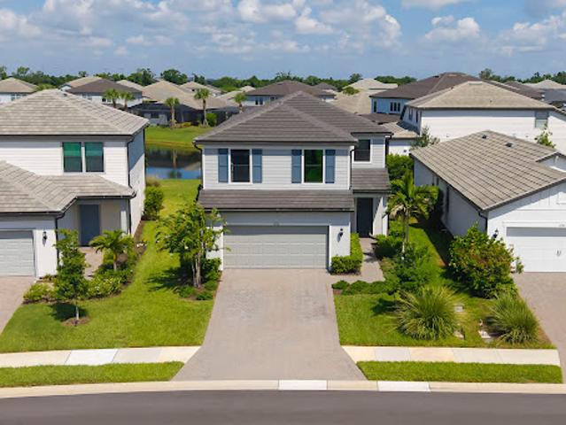 House for sale in Lakewood Ranch, Florida