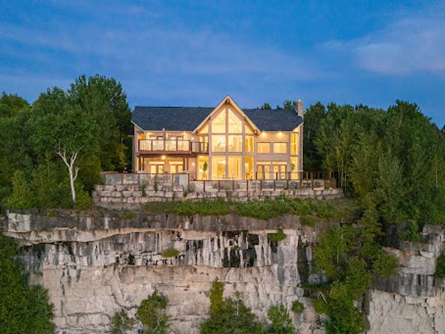House for sale in Lions Head, Ontario