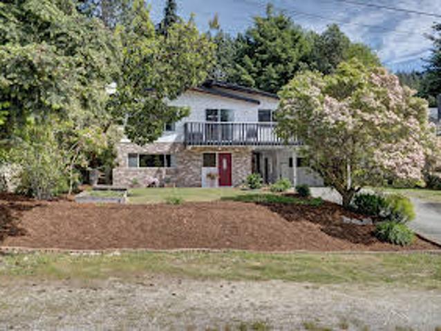 House for sale in Sechelt House for sale in Sechelt