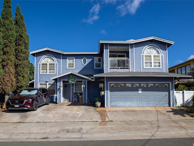 House for sale in Waipahu, Hawaii