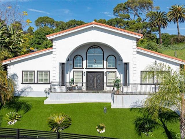 House for sale in Canoga Park, California