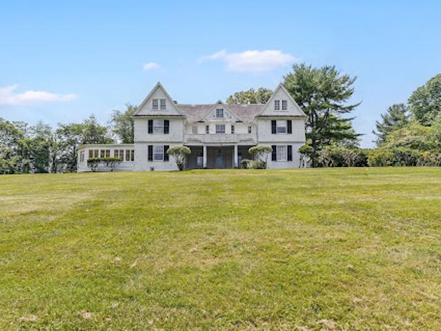 House for sale in Sewickley, Pennsylvania
