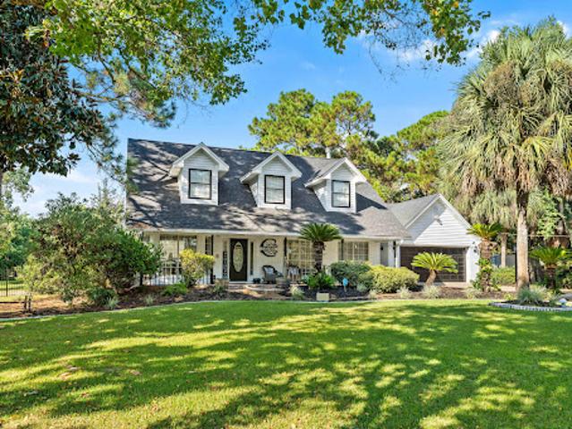 House for sale in Mary Esther, Florida