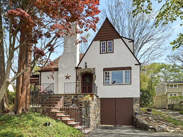 House for sale in Ardsley, New York
