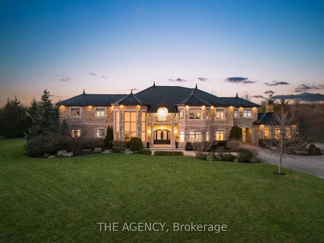 House for sale in Burlington, Ontario