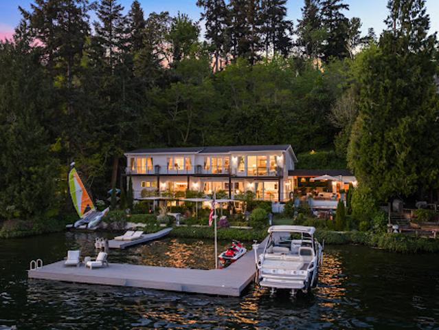 House for sale in Mercer Island, Washington