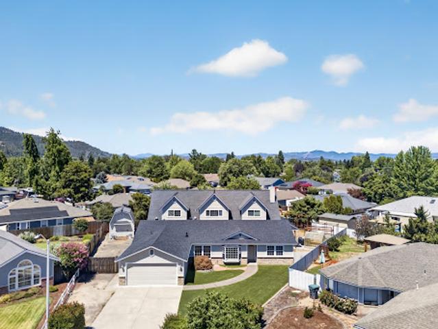 House for sale in Oregonia