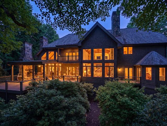 House for sale in Highlands, North Carolina
