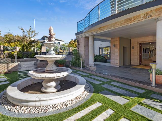 House for rent in Woden, Australian Capital Territory
