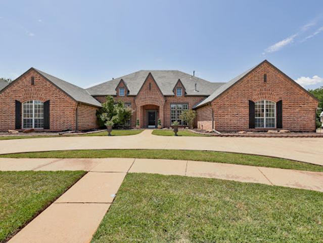 House for sale in Edmond, Oklahoma