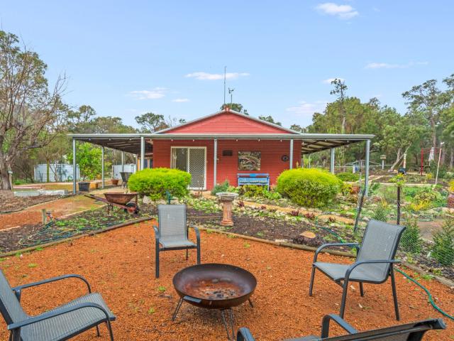 House for rent in Lake Clifton, Western Australia
