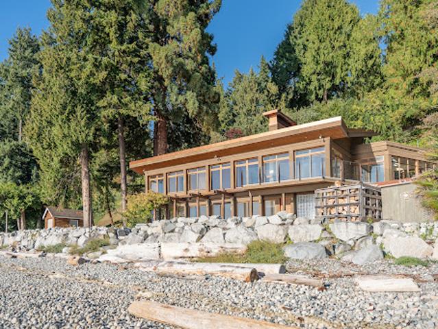House for sale in Sechelt, British Columbia