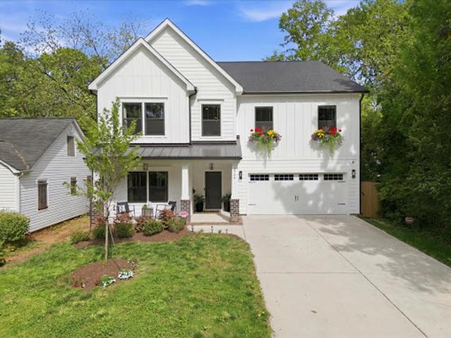 House for sale in Mecklenburg, North Carolina