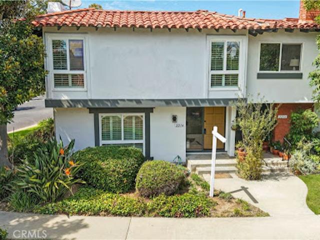 House for sale in Corona Del Mar, California