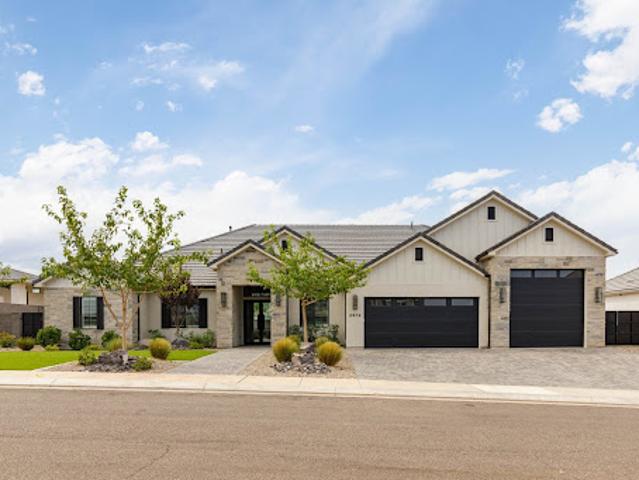 House for sale in Saint George, Utah