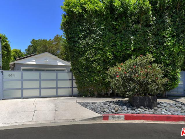 House for sale in Canoga Park, California