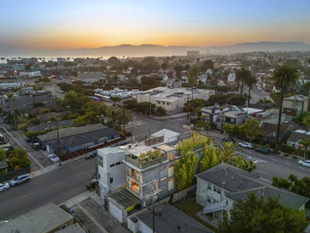 House for sale in Canoga Park, California