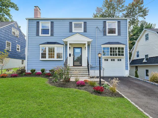 House for sale in West Orange, Essex County