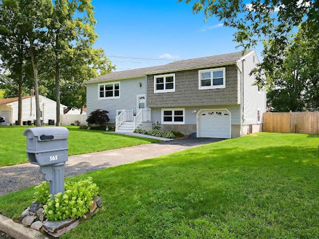 House for sale in Lanoka Harbor, New Jersey
