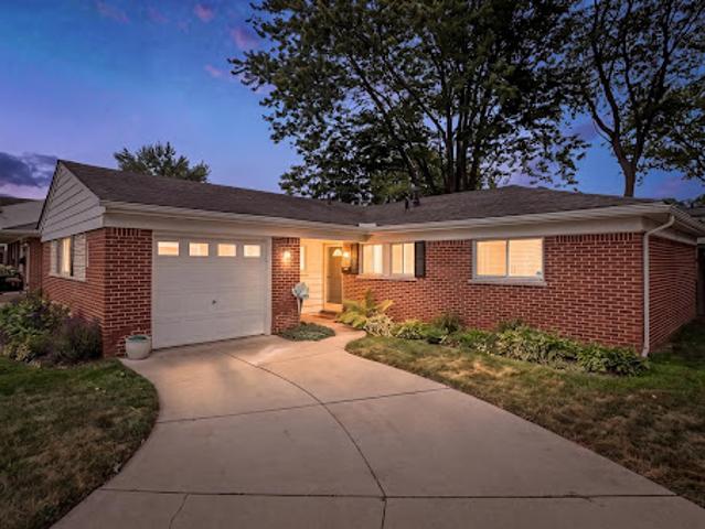 House for sale in Commerce Township, Michigan