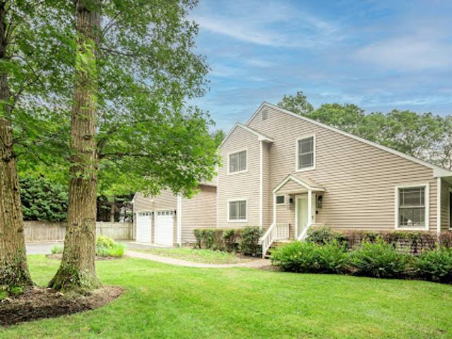 House for rent in Wainscott, New York
