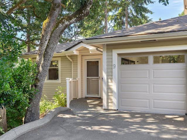 House for sale in Esquimalt, British Columbia