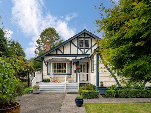 House for sale in Oak Bay, British Columbia