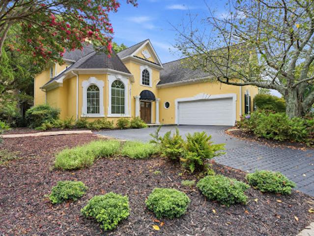 House for sale in Alpharetta, Georgia