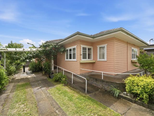 House for rent in South Hill, Armidale