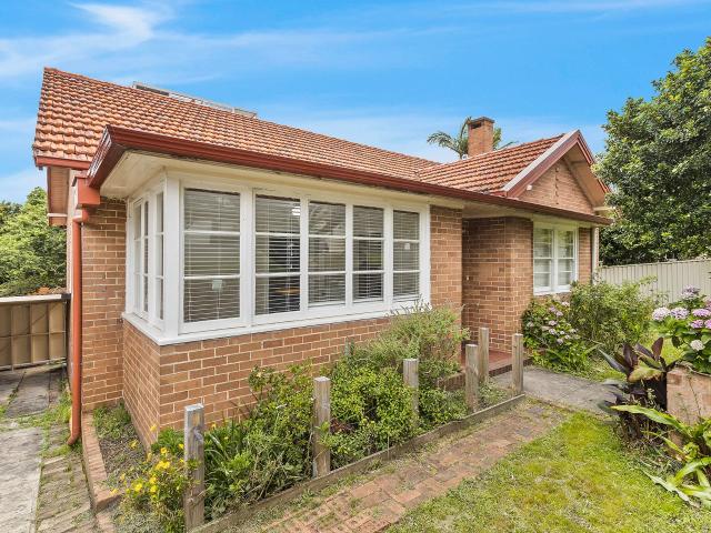 House for rent in Wollongong West, New South Wales