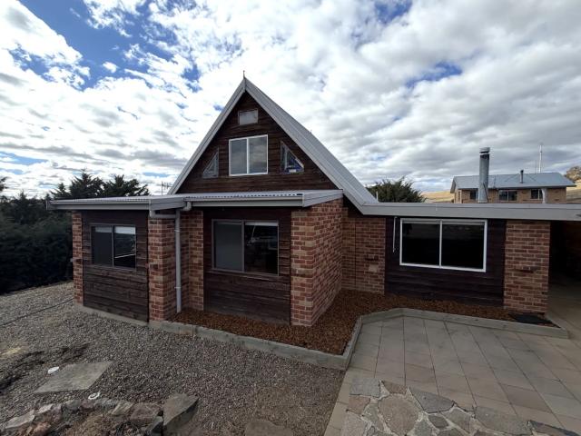 House for rent in Dalgety, New South Wales