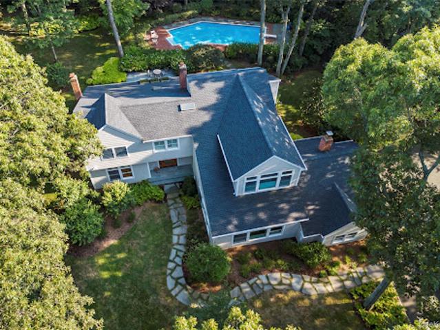 House for sale in Centereach, New York