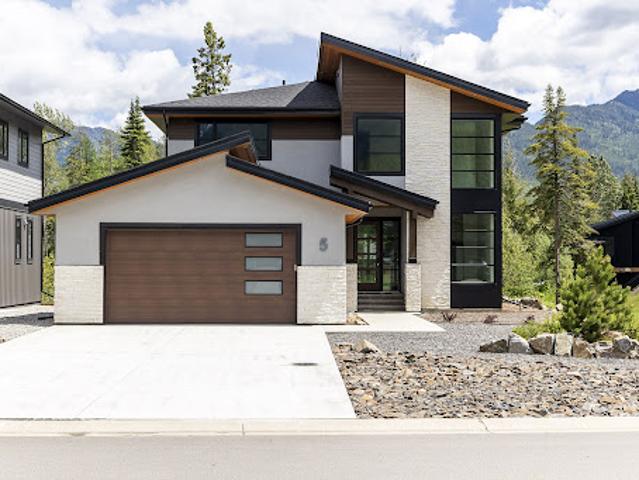 House for sale in Fernie, British Columbia