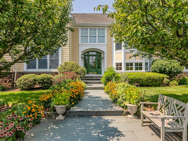 House for sale in Pennington, Mercer County