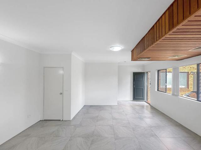 House for rent in Westmead