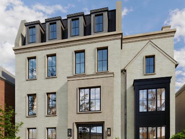 House for sale in Roselawn, Ohio